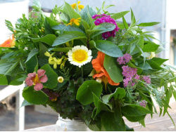 Bouquet de fleurs comestibles